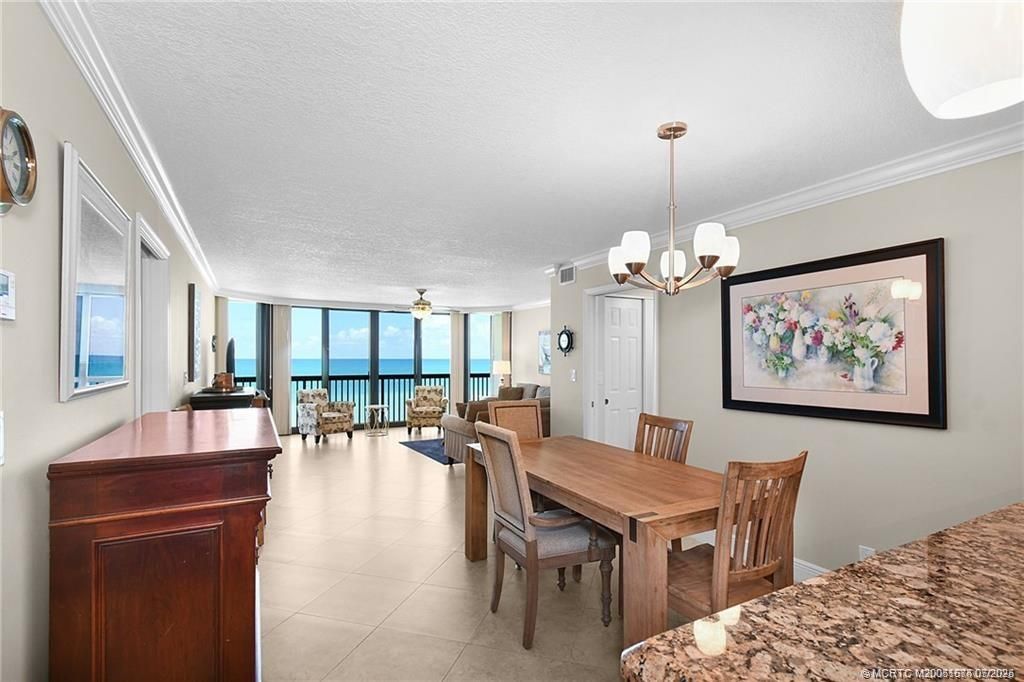 Chandelier, Dining room, Interior, Pendant Lights, Water