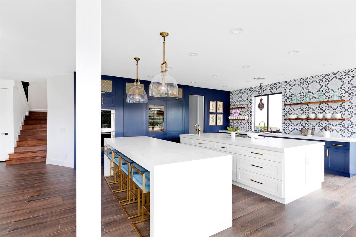 Interior, Kitchen, Pendant Lights, Recessed Lighting, Wood Texture Flooring