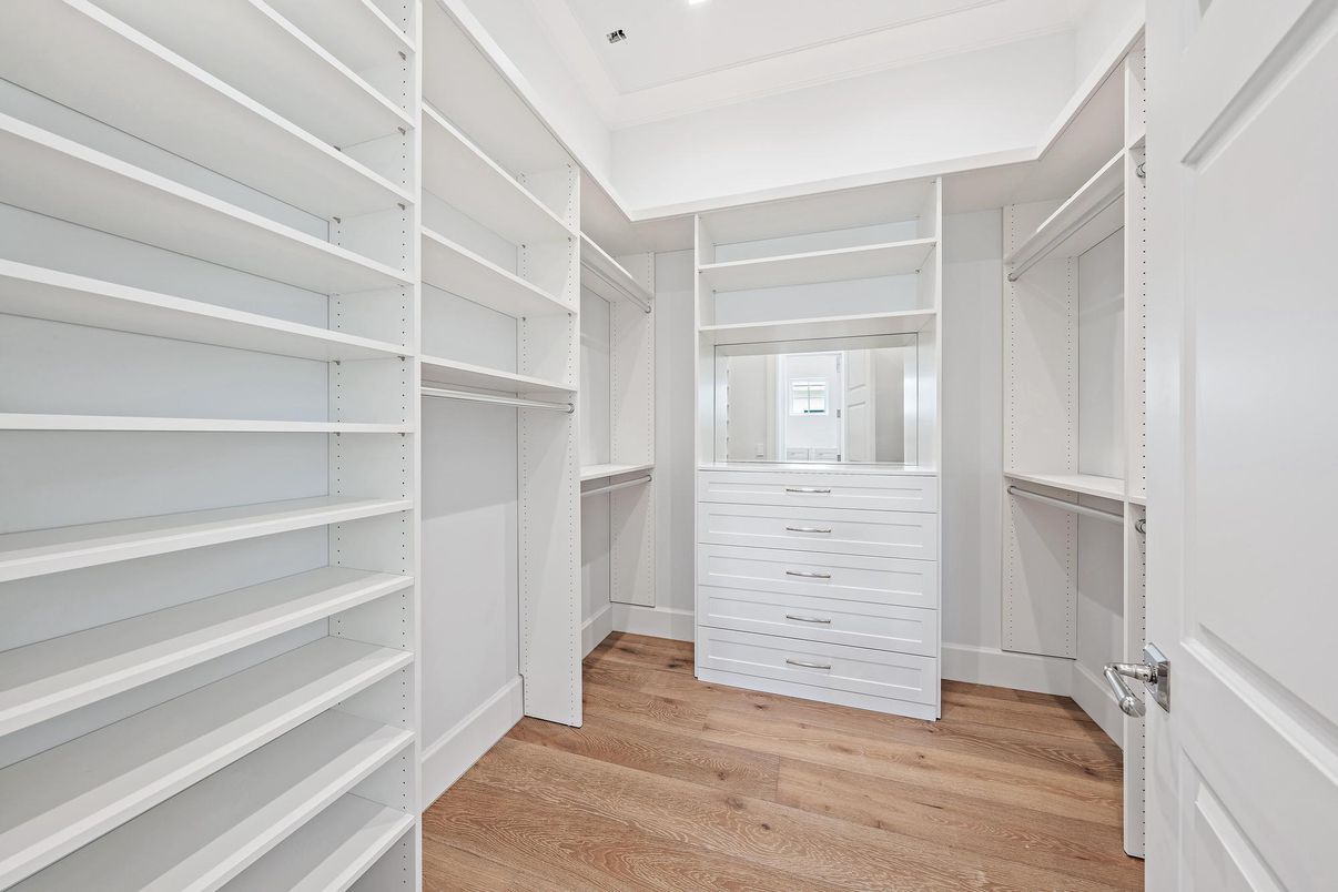 Interior, Recessed Lighting, Walk-in Closets, Wood Texture Flooring