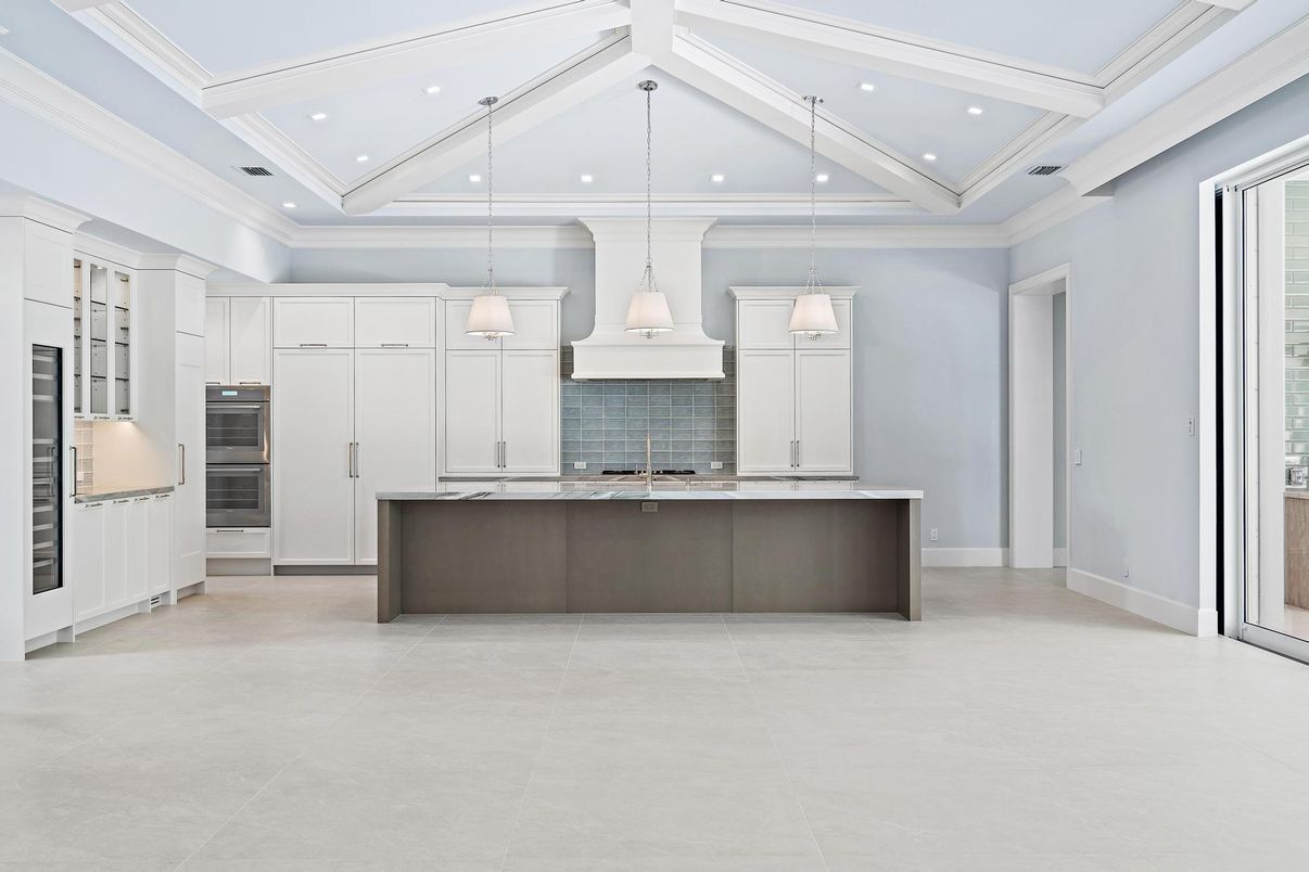 Interior, Kitchen, Pendant Lights, Recessed Lighting, Stainless Steel Appliances