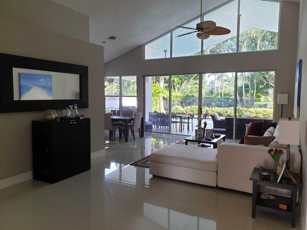 Dining room, Interior, Living room, Water