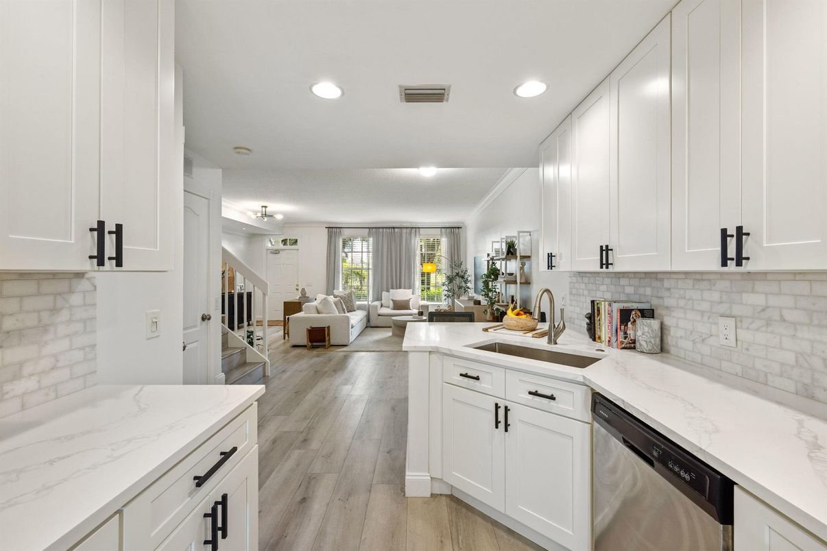 Interior, Kitchen, Living room, Recessed Lighting, Wood Texture Flooring