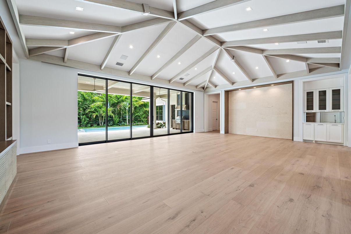 Empty room, Interior, Recessed Lighting, Wood Texture Flooring