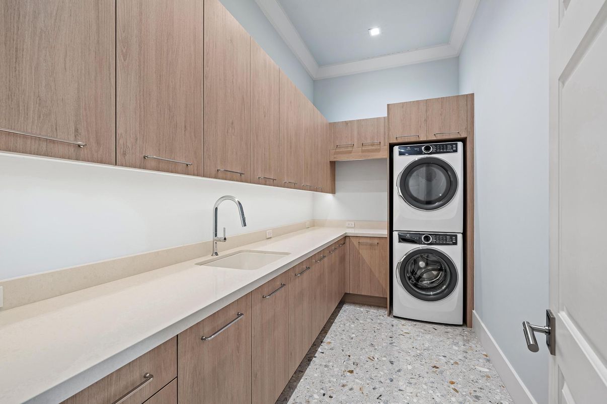 Interior, Recessed Lighting, Washer