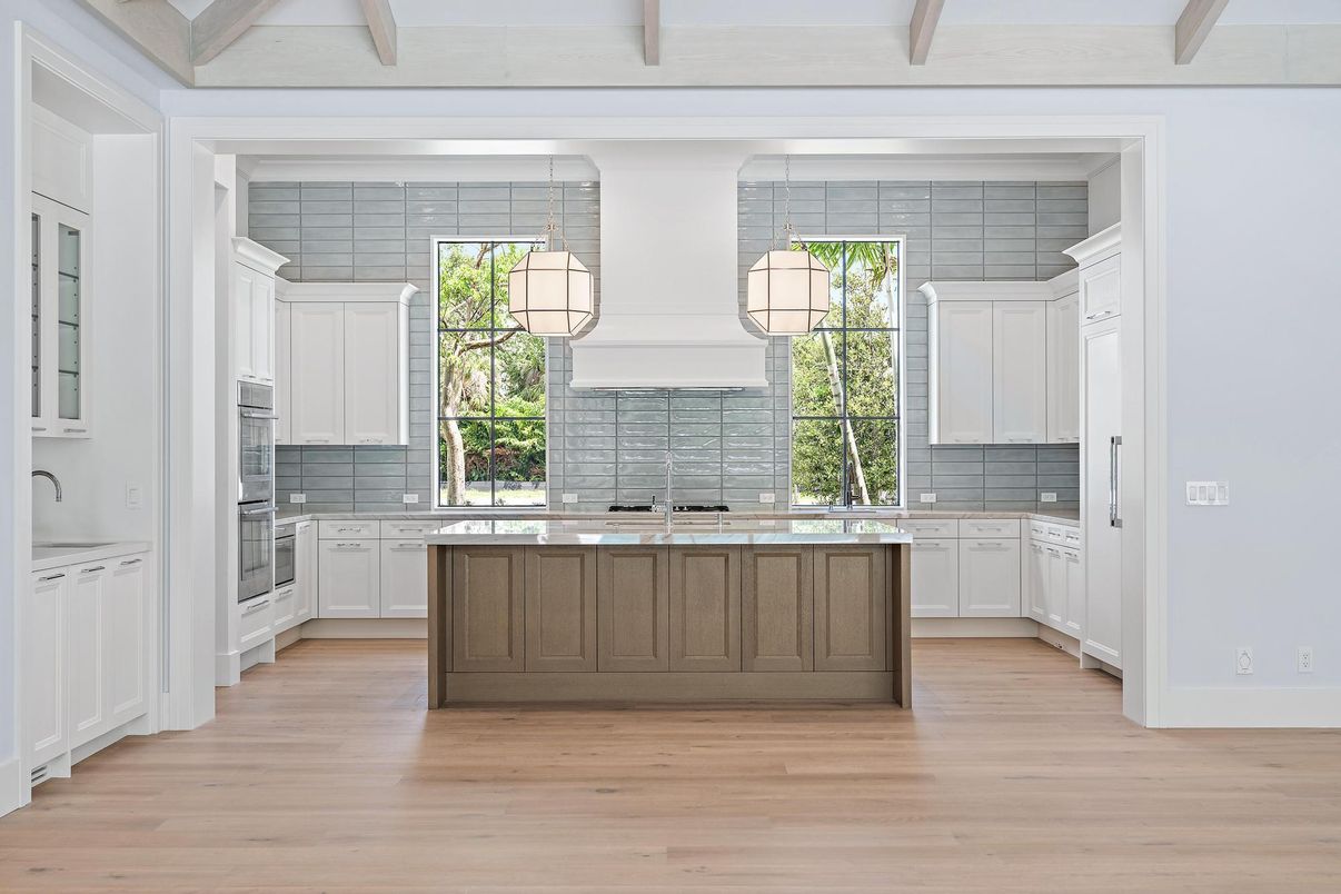 Interior, Kitchen, Pendant Lights, Wood Texture Flooring