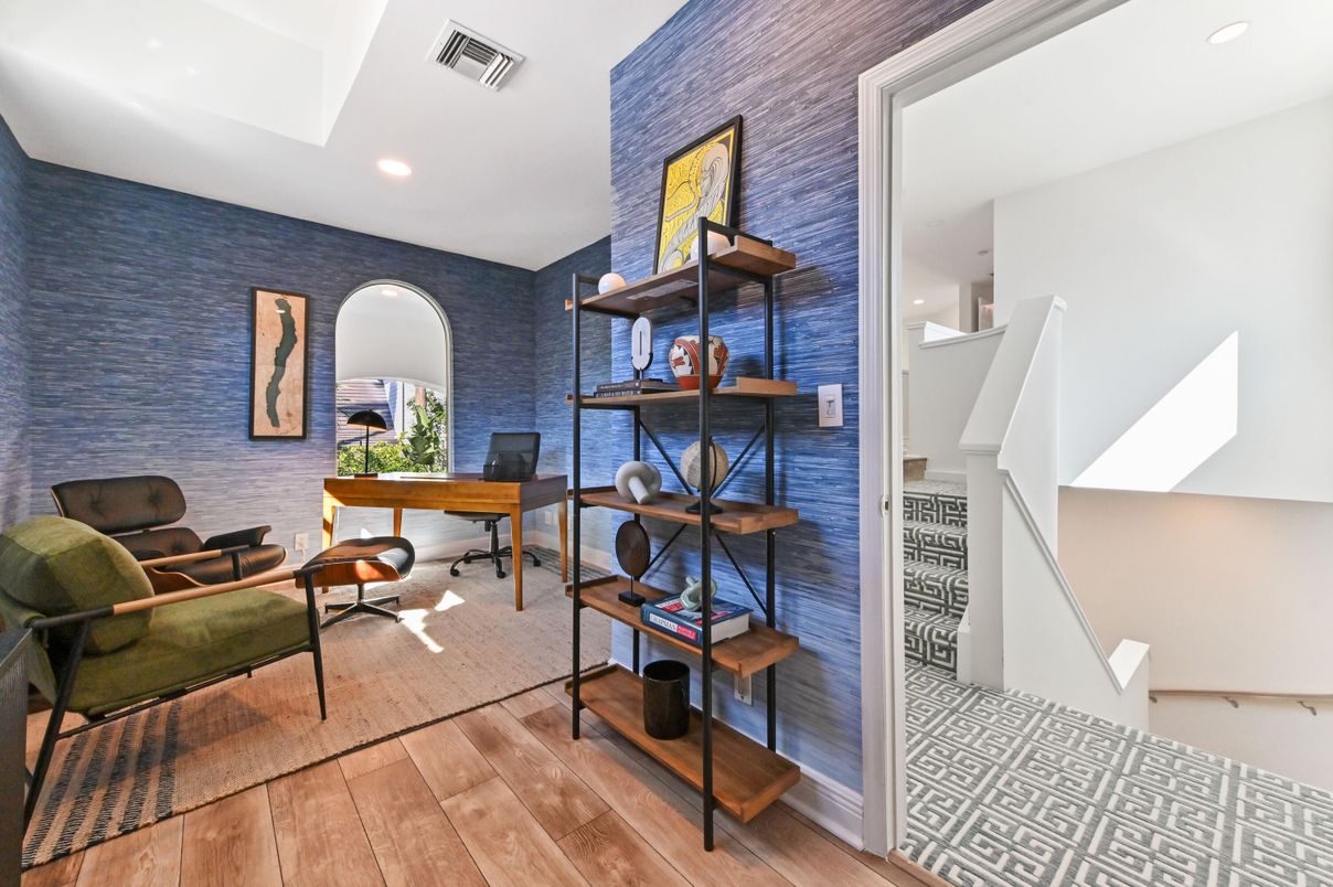 Home Office, Interior, Recessed Lighting, Wood Texture Flooring