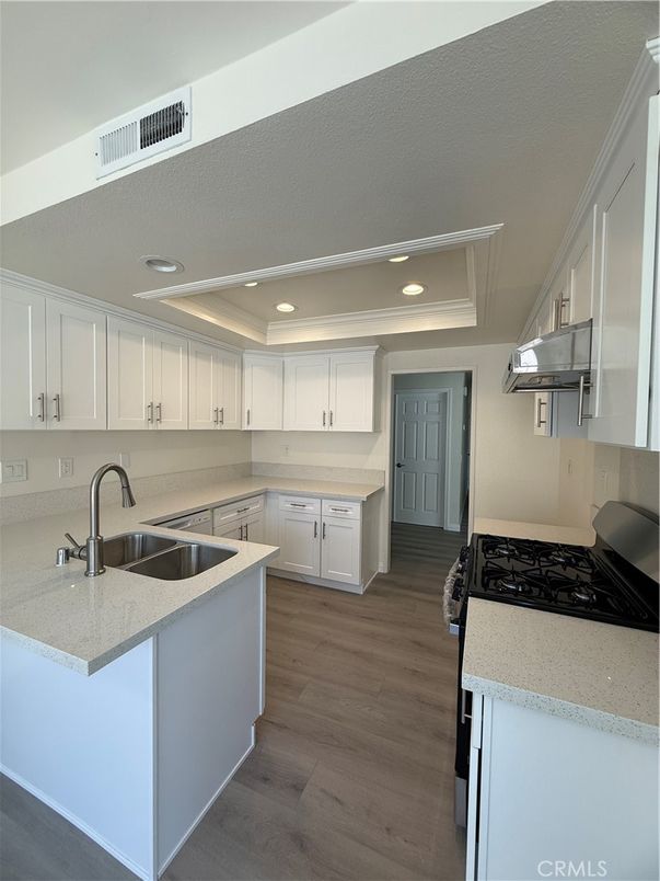 Interior, Kitchen, Recessed Lighting, Wood Texture Flooring