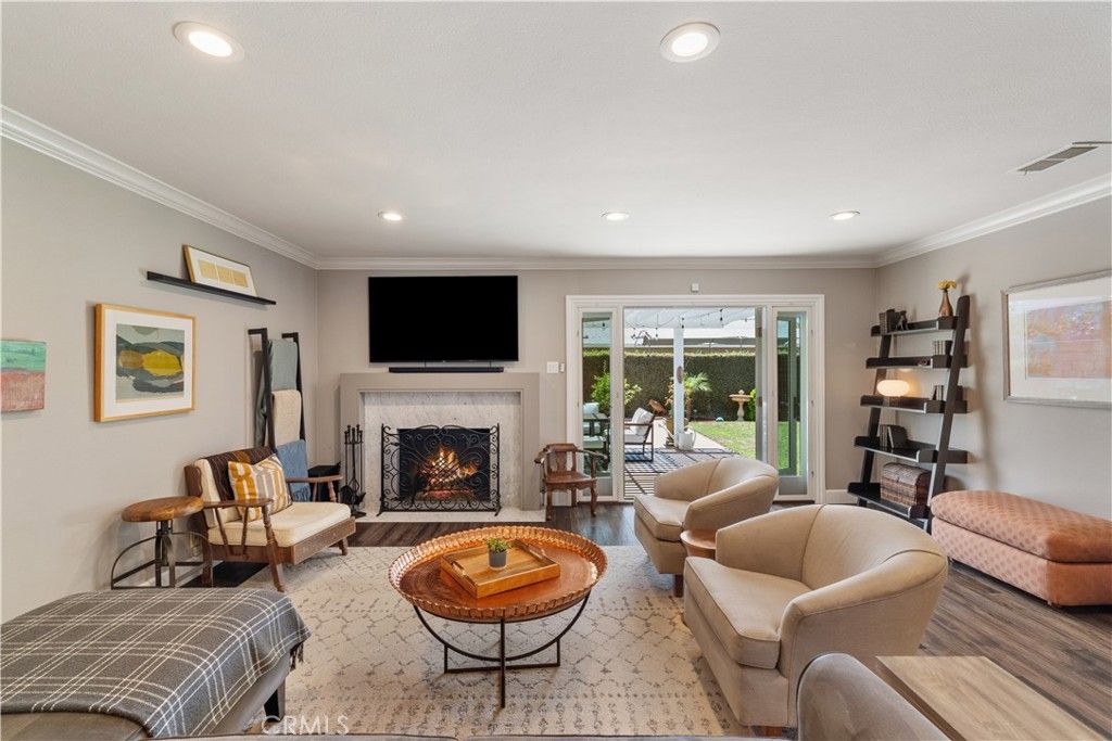 Fireplace, Interior, Living room, Recessed Lighting, Wood Texture Flooring