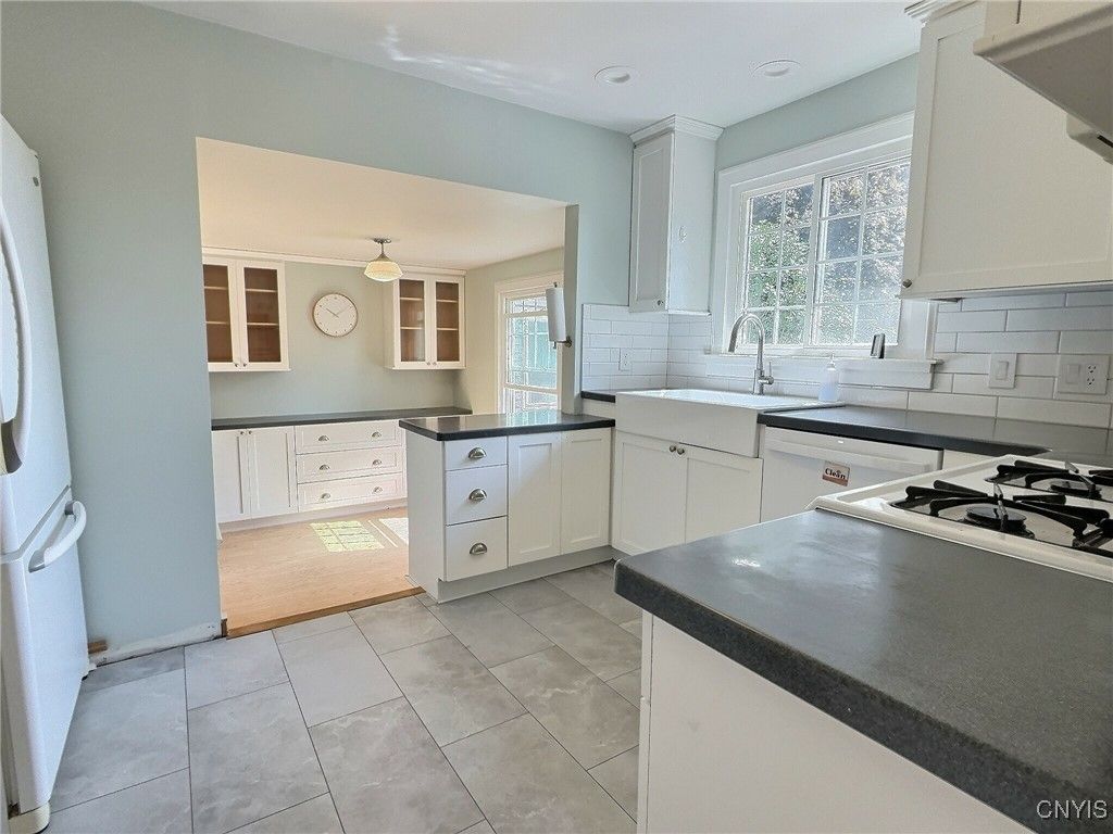 Interior, Kitchen, Recessed Lighting
