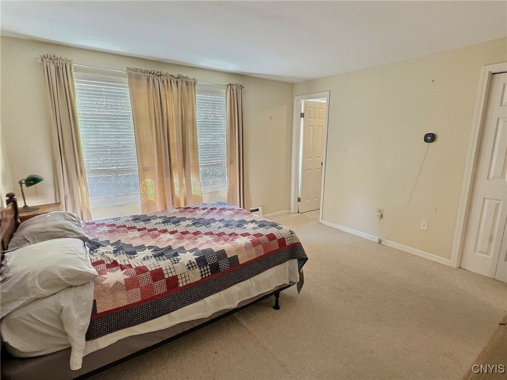 Bedroom, Interior, Water