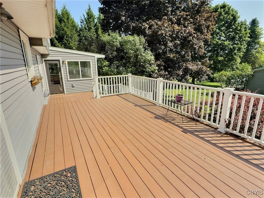 Exterior, Wood Texture Flooring