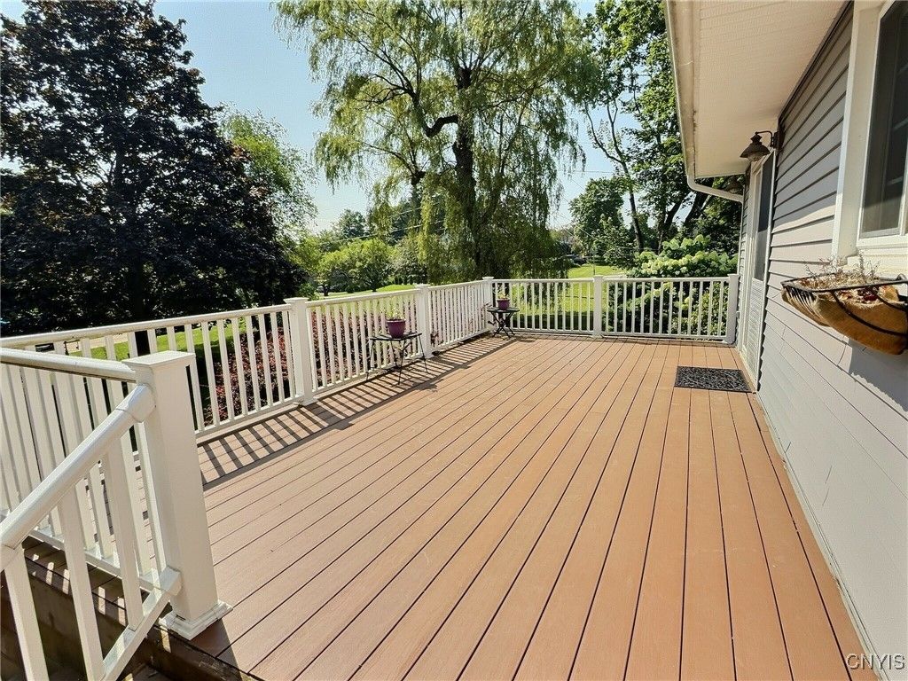 Exterior, Wood Texture Flooring