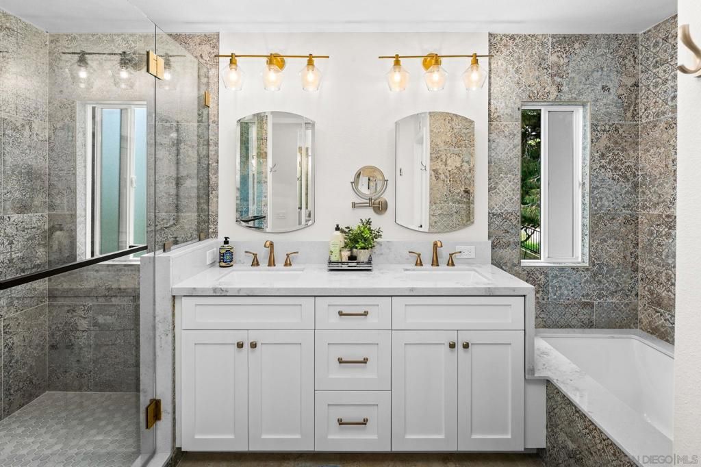 Bathroom, Dual Sink Vanities, Glass Shower, Interior