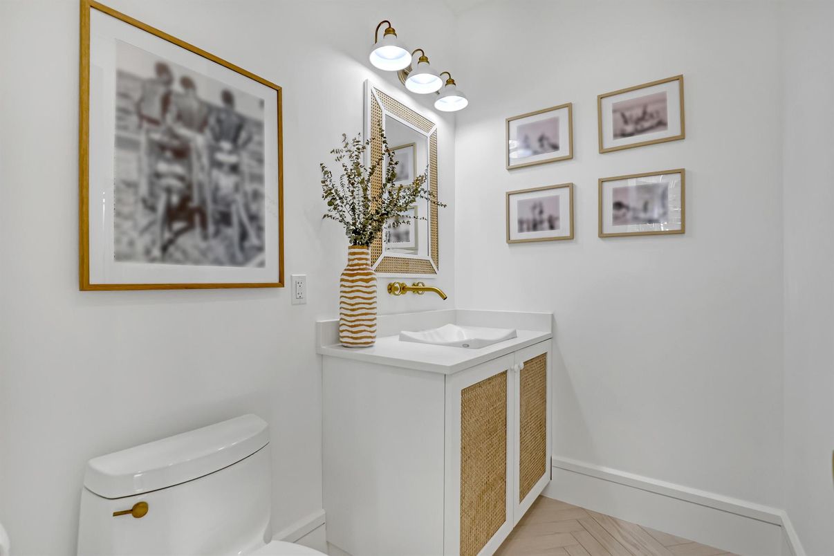 Bathroom, Interior