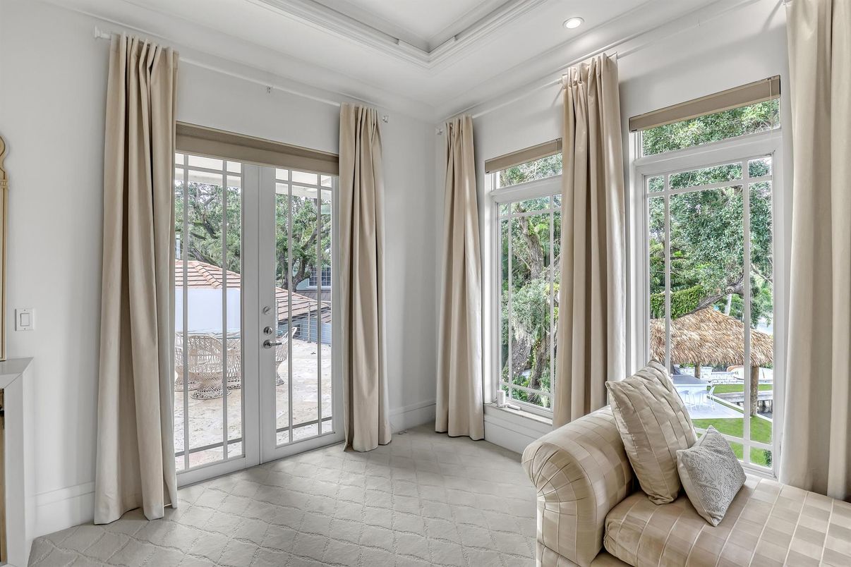 Interior, Recessed Lighting