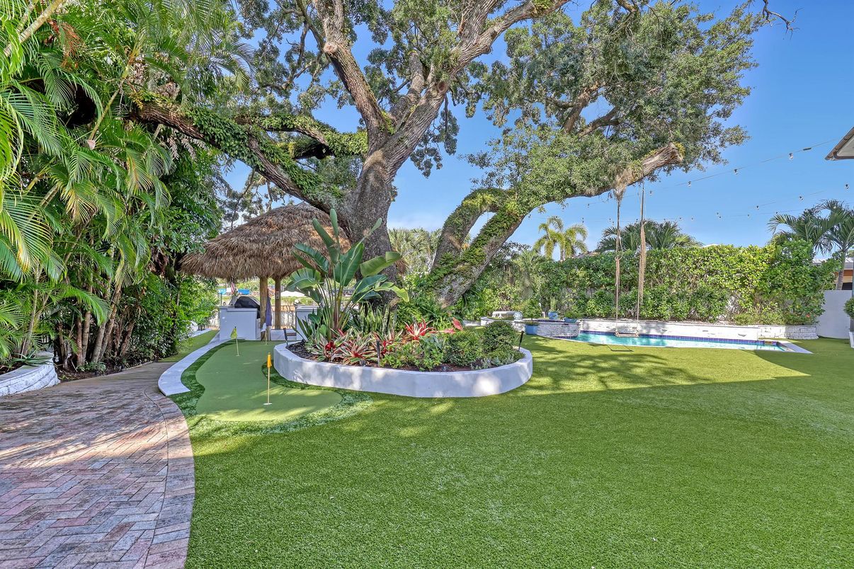 Backyard, Exterior, Pool