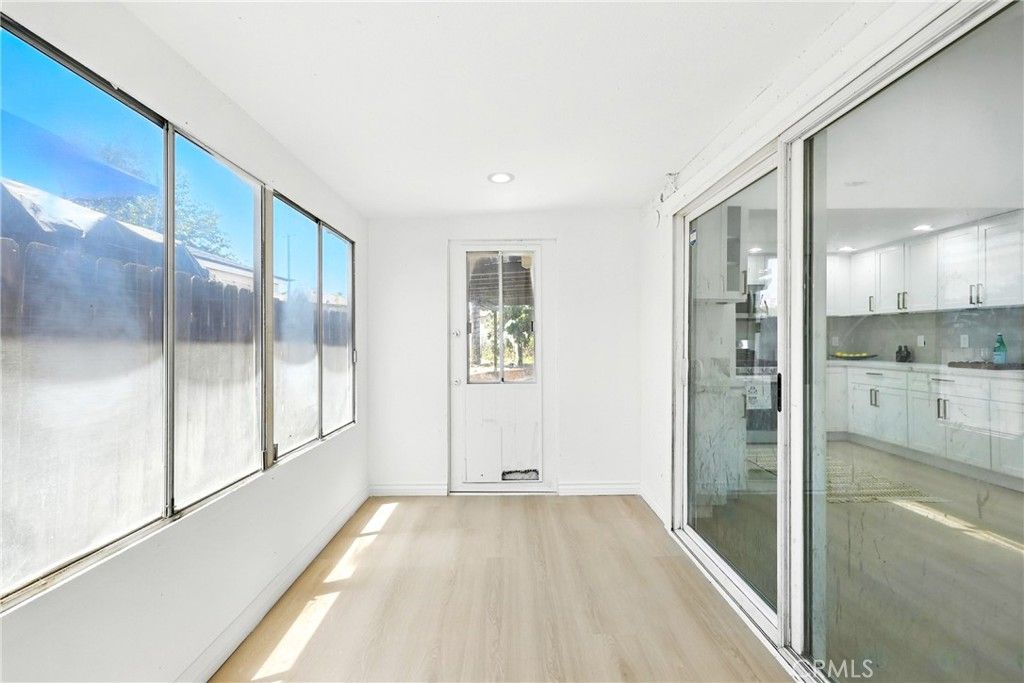 Empty room, Interior, Kitchen, Recessed Lighting, Wood Texture Flooring