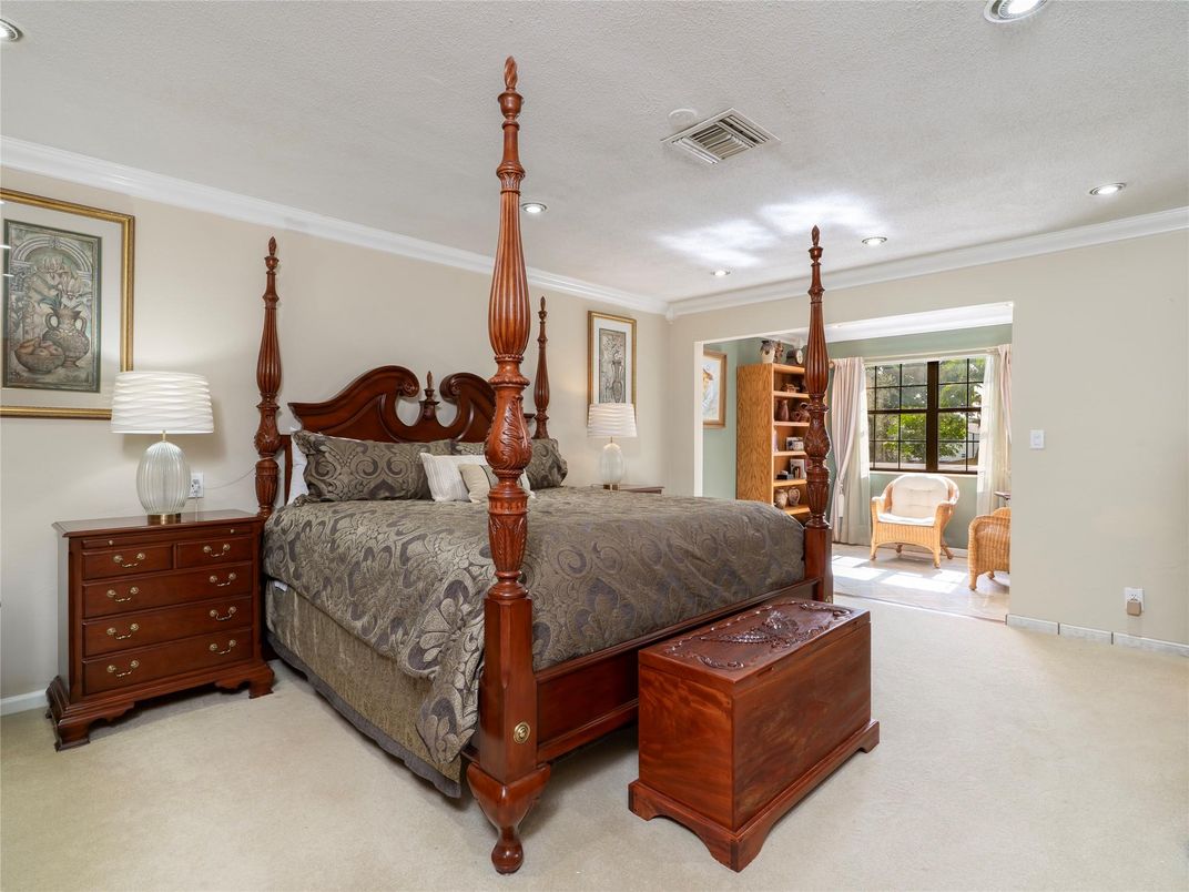 Bedroom, Interior, Recessed Lighting