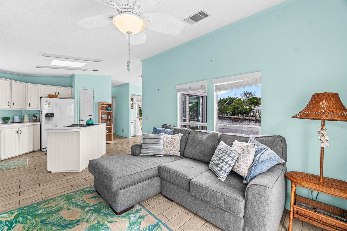 Interior, Kitchen, Living room