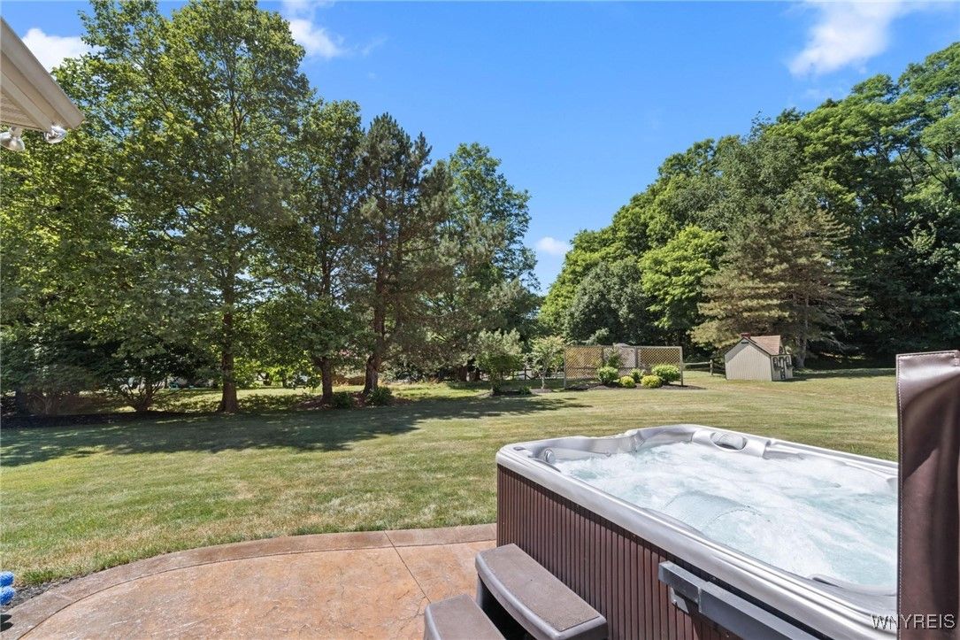 Backyard, Exterior, Hot Tub