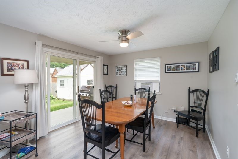 Dining room, Interior, Wood Texture Flooring