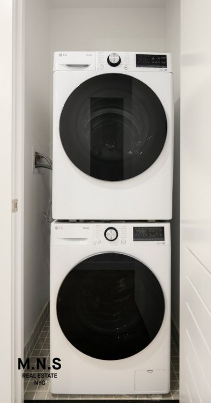 Interior, Utility Closets, Washer