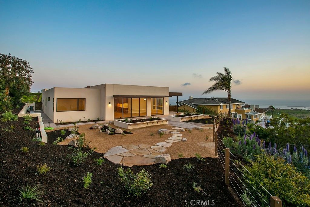 Backyard, Exterior, Water