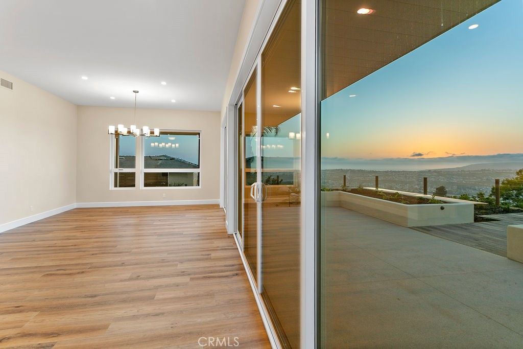 Interior, Pendant Lights, Recessed Lighting, Water, Wood Texture Flooring