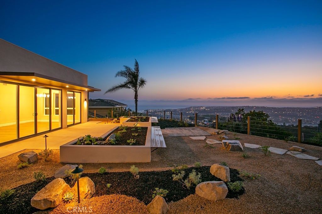 Backyard, Exterior, Water