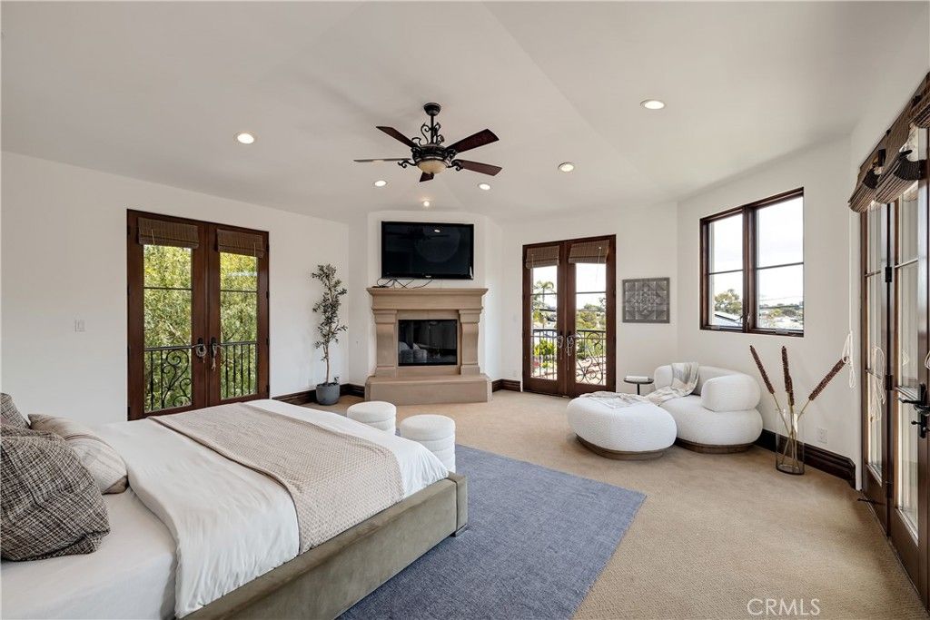 Bedroom, Fireplace, Interior, Recessed Lighting