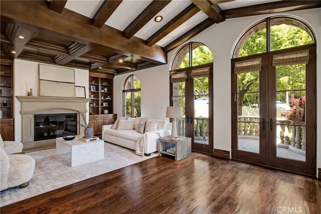 Fireplace, Interior, Living room, Recessed Lighting, Wooden Beams, Wood Texture Flooring