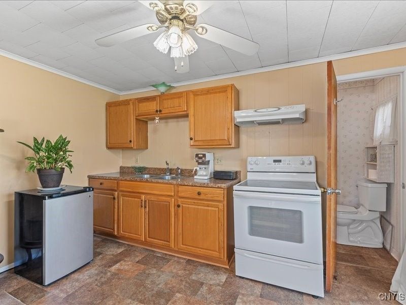 Interior, Kitchen