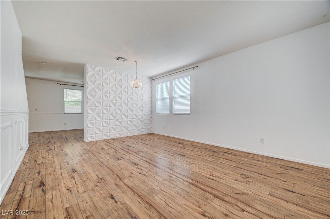 Chandelier, Empty room, Interior, Wood Texture Flooring