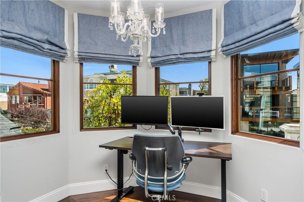 Chandelier, Home Office, Interior, Wood Texture Flooring