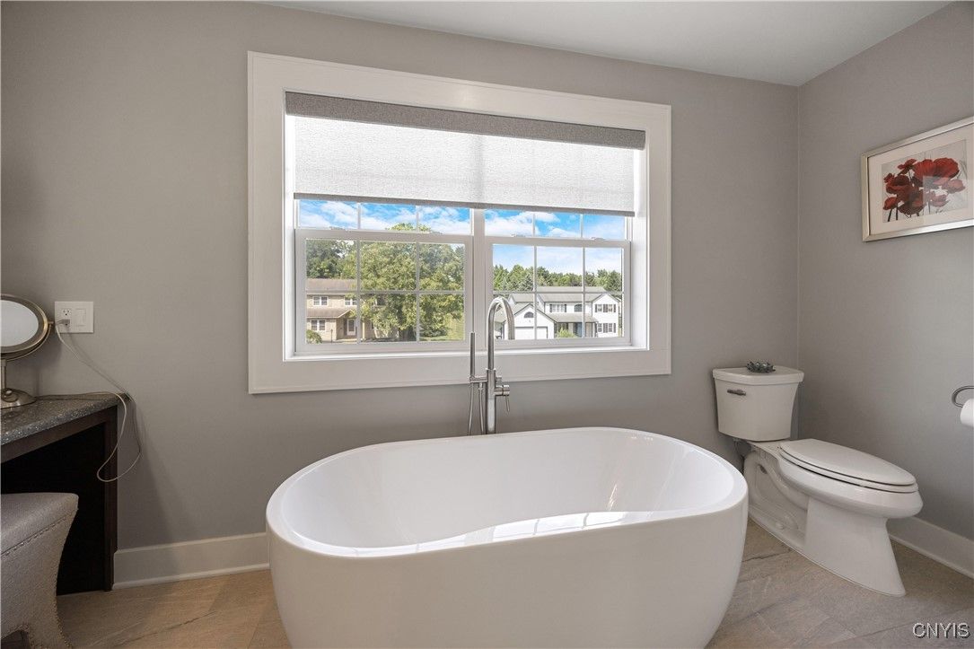 Bathroom, Free Standing Baths, Interior