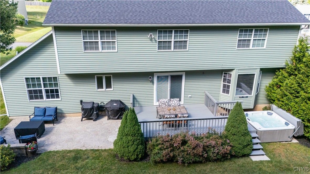 Exterior, Hot Tub