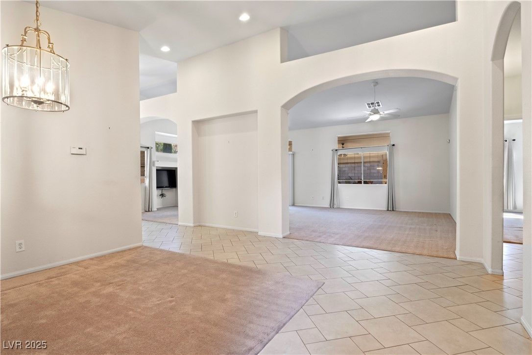 Empty room, Interior, Pendant Lights, Recessed Lighting