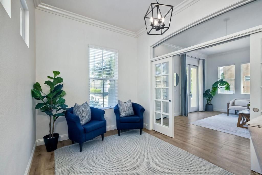Interior, Pendant Lights, Wood Texture Flooring