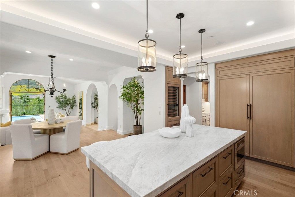 Dining room, Interior, Pendant Lights, Recessed Lighting, Wood Texture Flooring