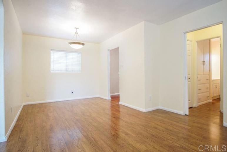 Empty room, Interior, Pendant Lights, Wood Texture Flooring