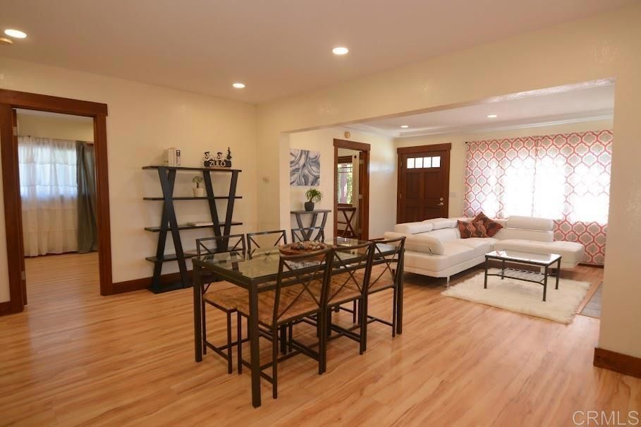 Dining room, Interior, Living room, Recessed Lighting, Wood Texture Flooring