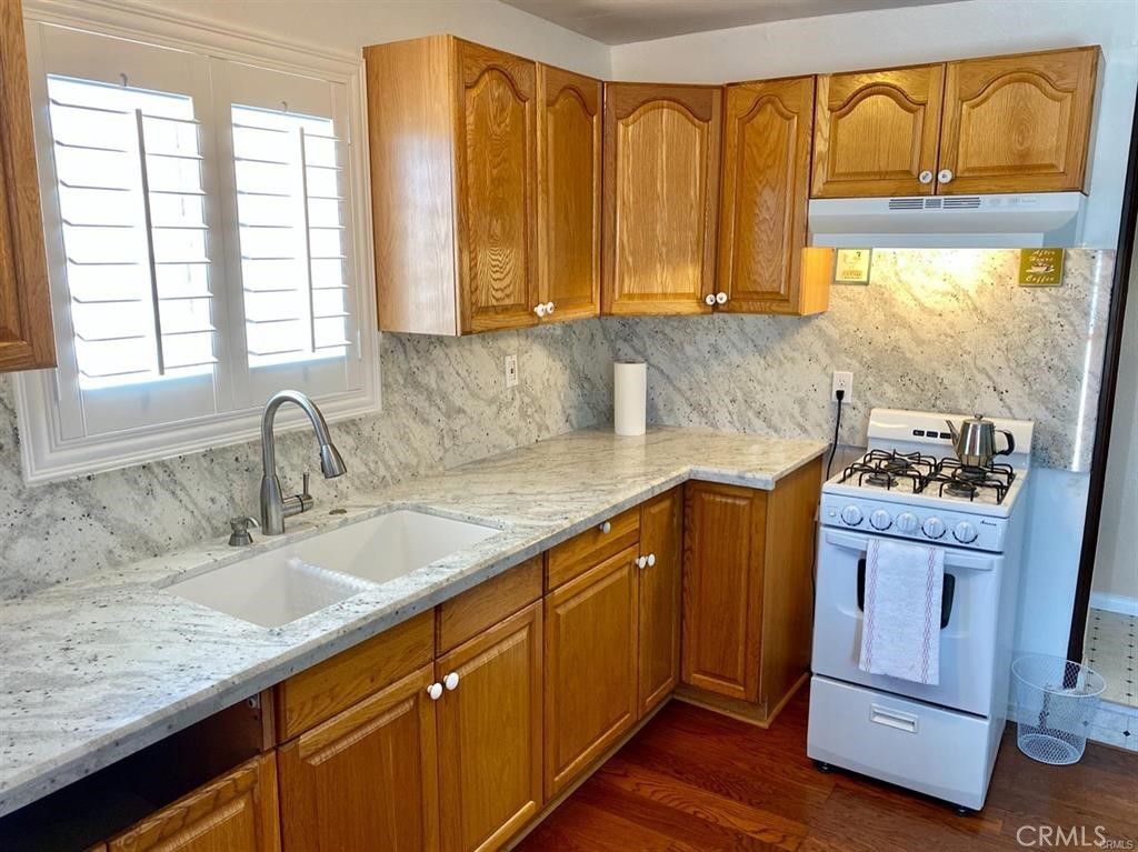 Interior, Kitchen, Marble Walls, Wood Texture Flooring