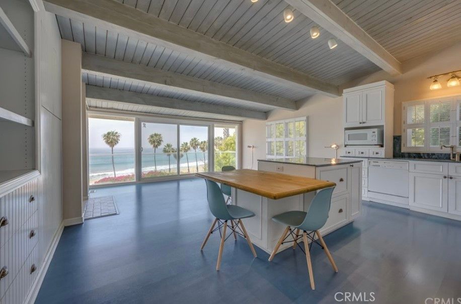 Interior, Kitchen, Water, Wooden Beams