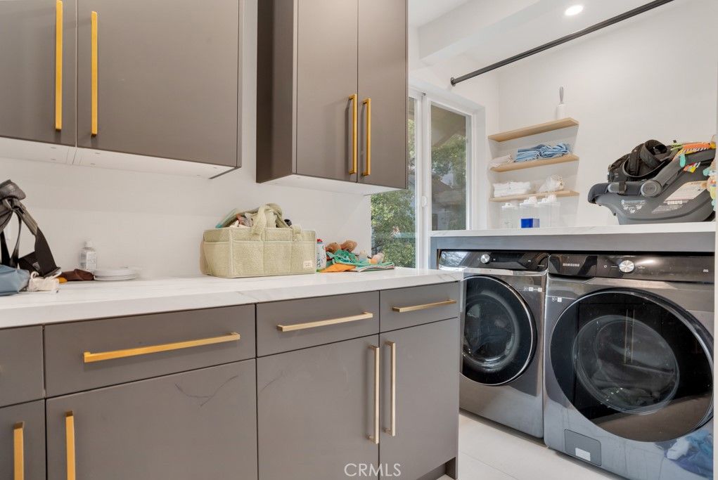 Interior, Recessed Lighting, Washer