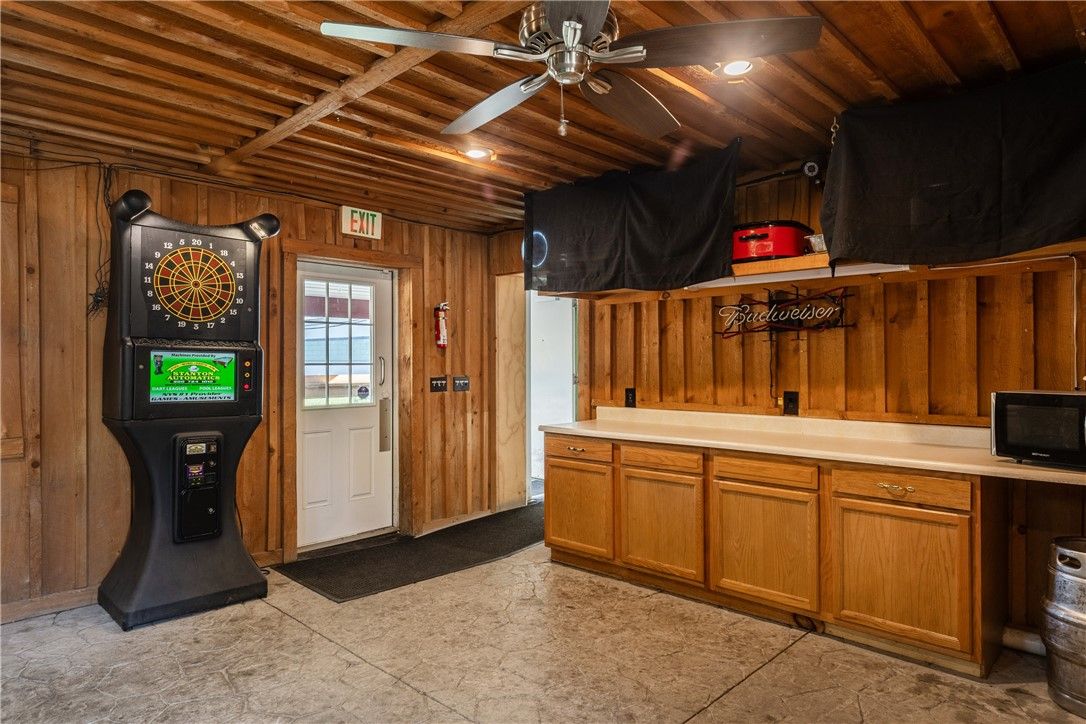Interior, Recessed Lighting, Wooden Beams, Wooden Ceilings, Wooden Walls