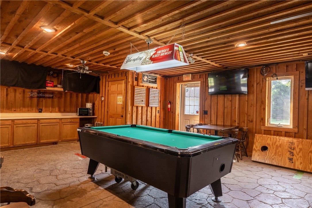 Billiard Table, Game Room, Interior, Recessed Lighting, Wooden Ceilings, Wooden Walls