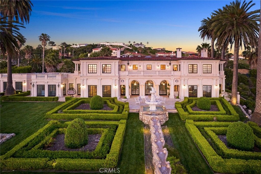 Backyard, Exterior, Facade, French Provincial