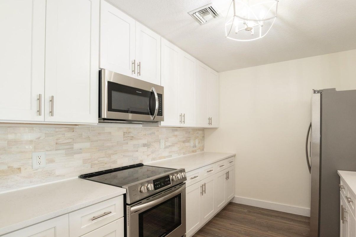 Interior, Kitchen, Stainless Steel Appliances, Wood Texture Flooring
