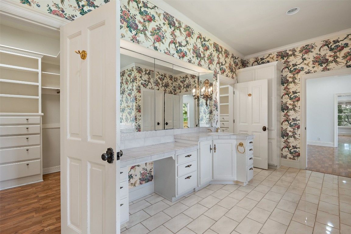 Bathroom, Chandelier, Interior, Recessed Lighting