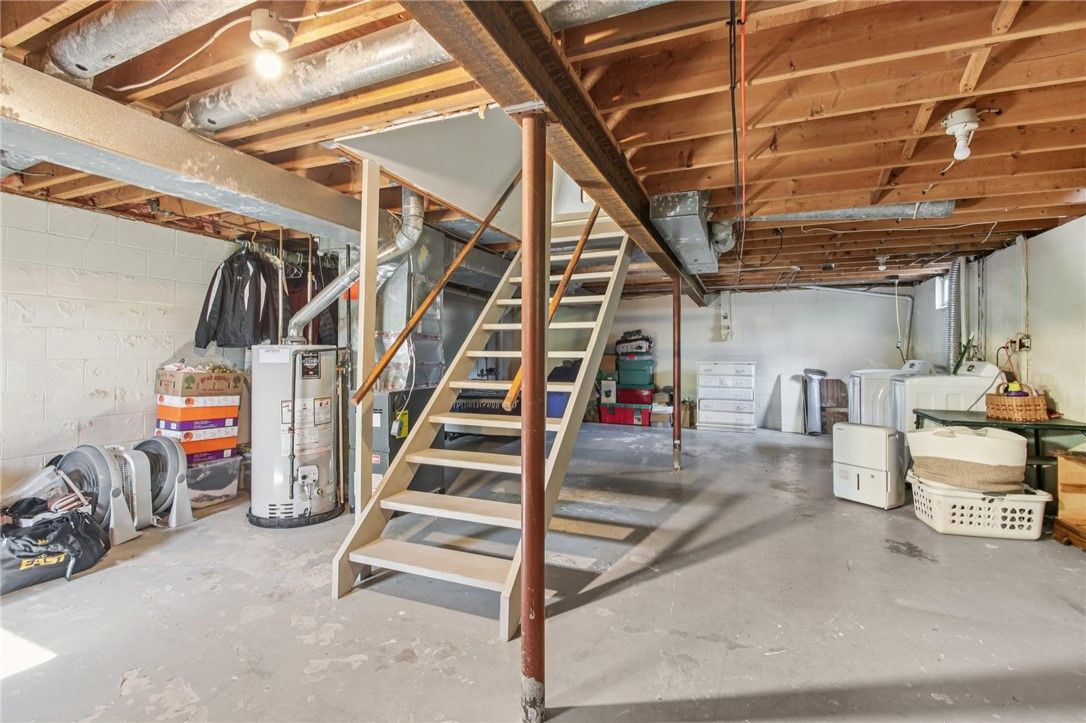 Interior, Wooden Beams
